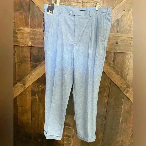 Roundtree & Yorke Travel Smart Ultimate Stretch Waist Comfort Cuffed Blue 40x30 - Picture 1 of 6
